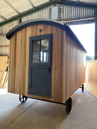 Shepherds hut garden room - hut,