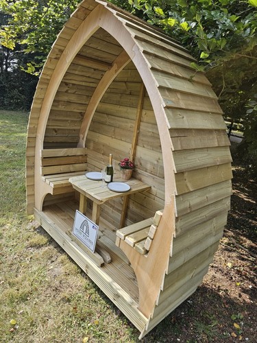 Party pod seater bench - pod,