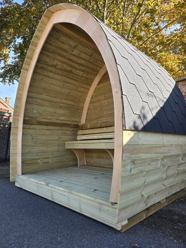 Snug pod party - snug,